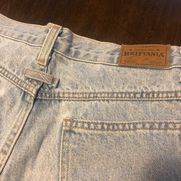 SOLD Brittania Vintage 90s Relaxed Mom Jeans 10 - Picture 13 of 14